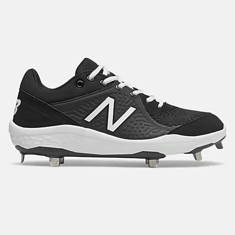 New Balance – Black/White Low-Cut L3000v5 Metal Spikes (L3000BK5) 3 New Balance – Black/White Low-Cut L3000v5 Metal Spikes (L3000BK5)