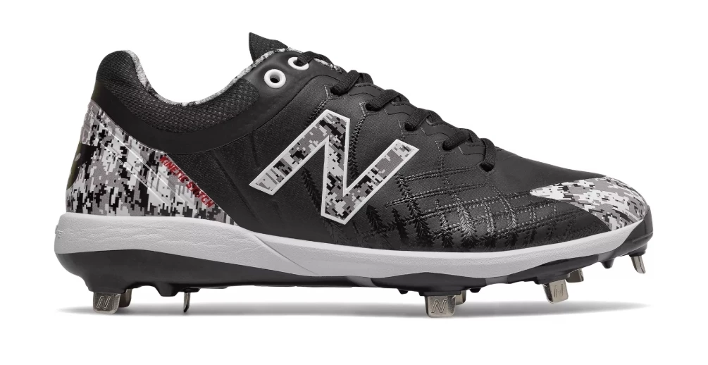 New Balance 4040v5 Metal Spikes – Black/White (L4040PK5) 2 New Balance 4040v5 Metal Spikes – Black/White (L4040PK5)