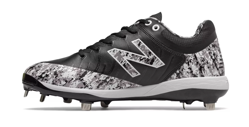 New Balance 4040v5 Metal Spikes – Black/White (L4040PK5) 3 New Balance 4040v5 Metal Spikes – Black/White (L4040PK5) - Image 2