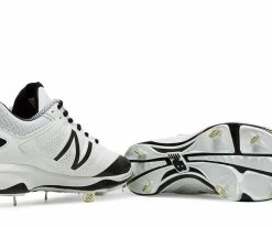 New Balance – White/Black Low 4040v3 Baseball Spikes (L4040WT3) 7 New Balance – White/Black Low 4040v3 Baseball Spikes (L4040WT3) -Baseball Fantastic Store products l4040wt3 3
