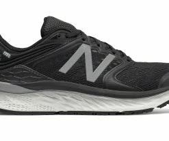 New Balance – Black/White Fresh Foam 1080v8 Running Shoe (M1080BW8)