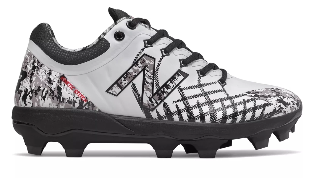 New Balance 4040v5 Adult Molded Cleats – White/Black (PL4040C5) 3 New Balance 4040v5 Adult Molded Cleats – White/Black (PL4040C5)