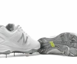 New Balance SM4040W1 White/White Women’s Fastpitch Spikes -Baseball Fantastic Store products sm4040w1 3