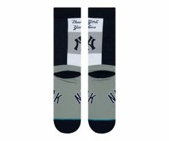 Stance – Yankees Pop Fly Socks 7 Stance – Yankees Pop Fly Socks -Baseball Fantastic Store products yankees pf 3